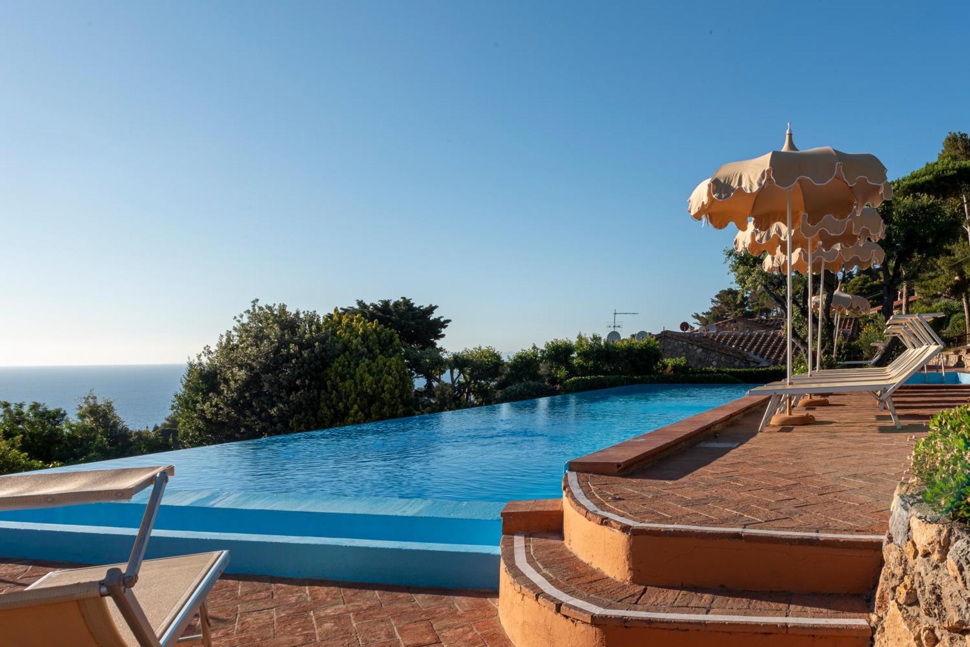 Boutique Hotel Torre Di Cala Piccola Porto Santo Stefano  Eksteriør billede