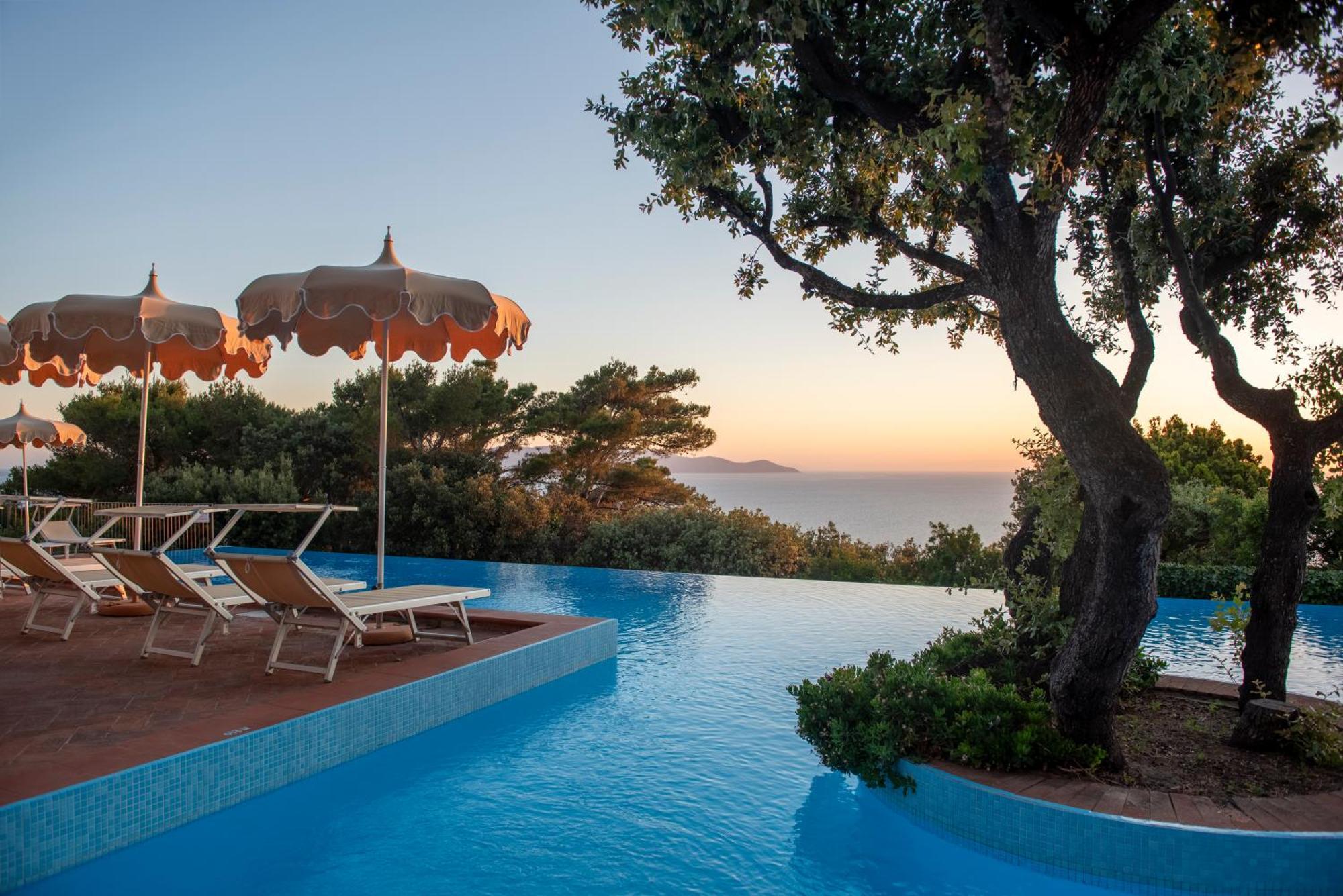 Boutique Hotel Torre Di Cala Piccola Porto Santo Stefano  Eksteriør billede
