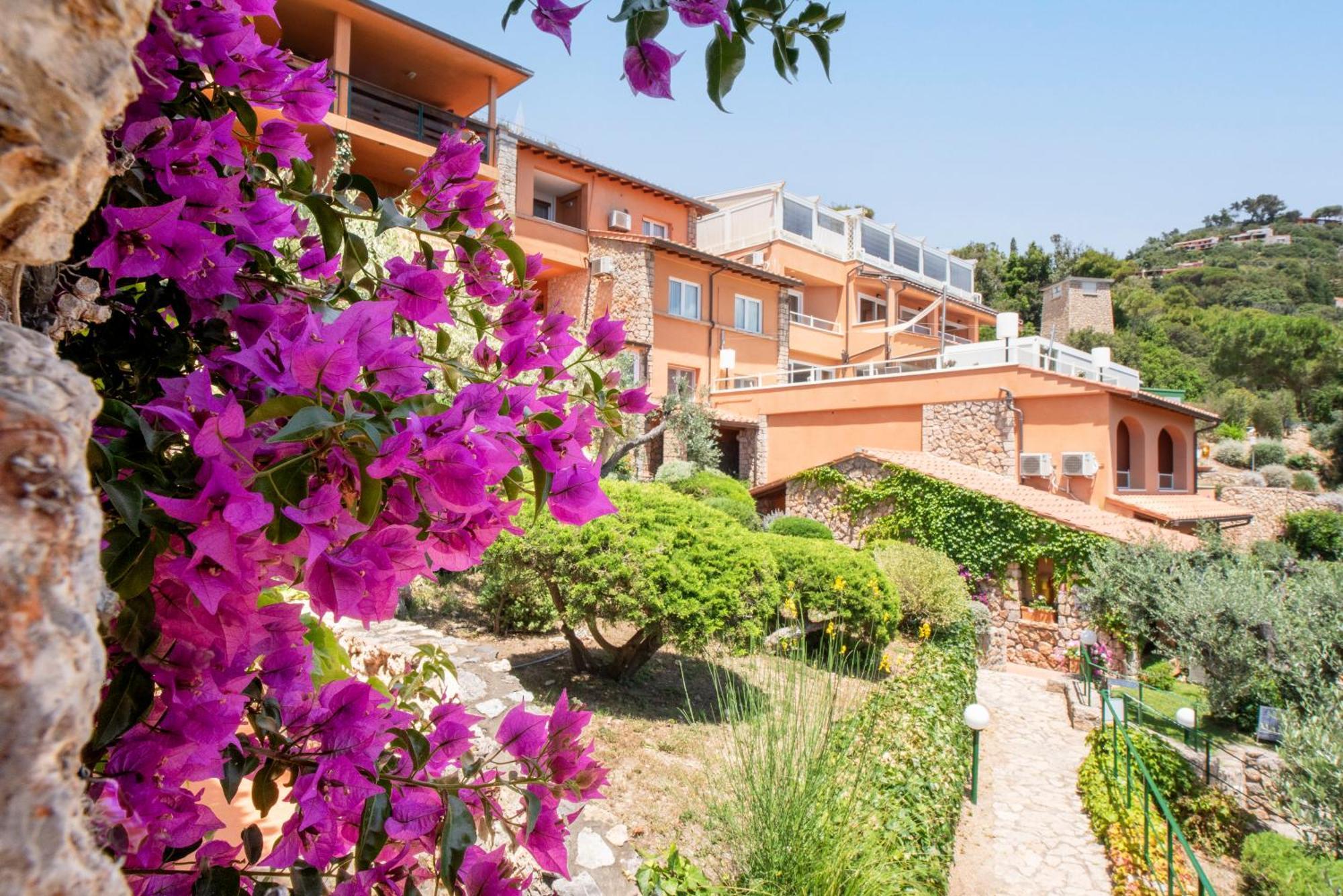 Boutique Hotel Torre Di Cala Piccola Porto Santo Stefano  Eksteriør billede