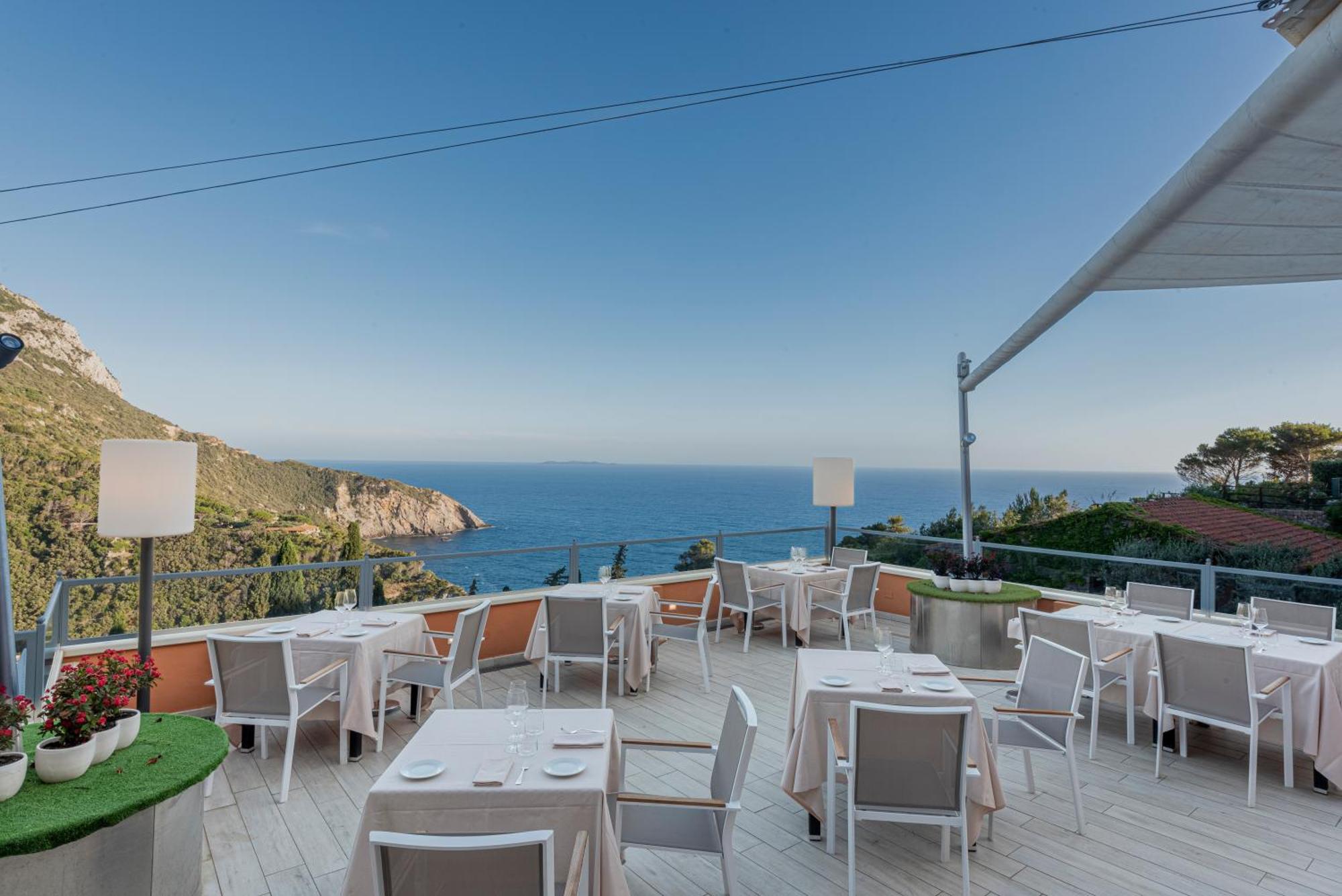Boutique Hotel Torre Di Cala Piccola Porto Santo Stefano  Eksteriør billede
